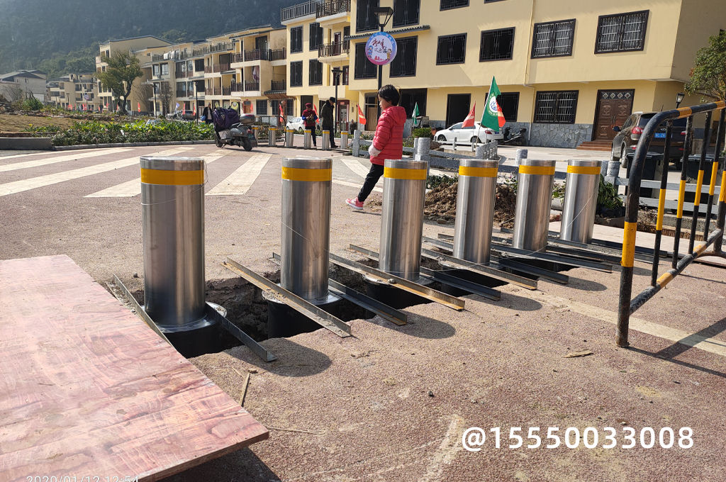 公交樞紐電動雙柱式升降柱